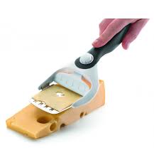 2 IN 1 CHEESE GRATER / CUTTER